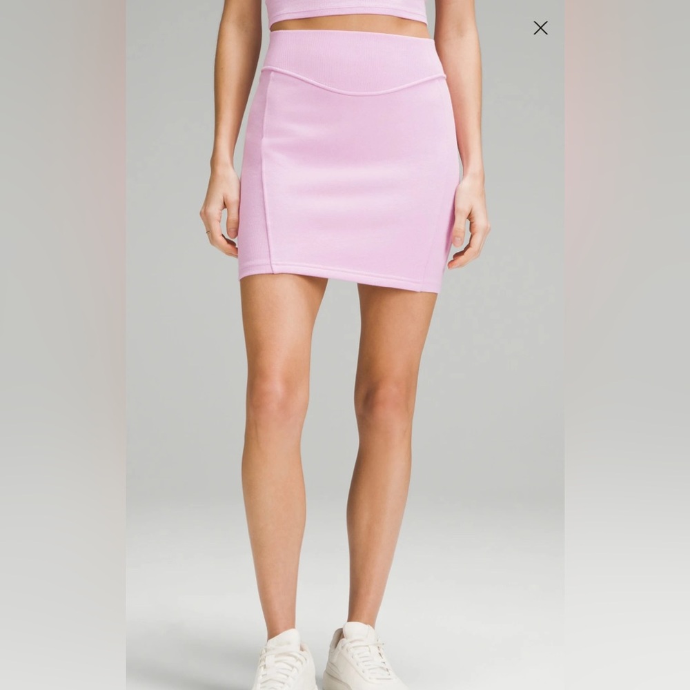 Lululemon Scuba High rise Mini skirt VITP vita pink - L Light Pink Skirt